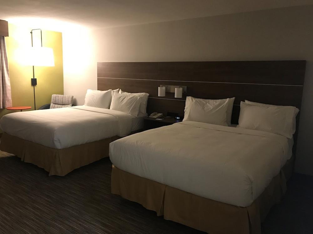 Fairfield Inn & Suites By Marriott Camarillo Buitenkant foto